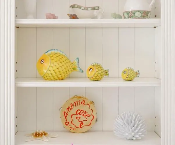 Casa Gadeamus Via Le Botteghe 12 アパート カプリ