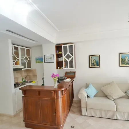 Appartamento Casa Gadeamus Via Le Botteghe 12 *