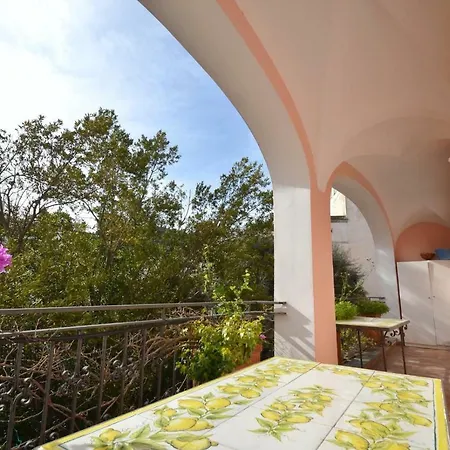 Apartment Casa Gadeamus Via Le Botteghe 12